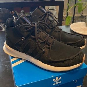 Adidas Sl loop moc black size 8.5